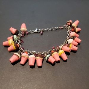 Cupcake bracelet